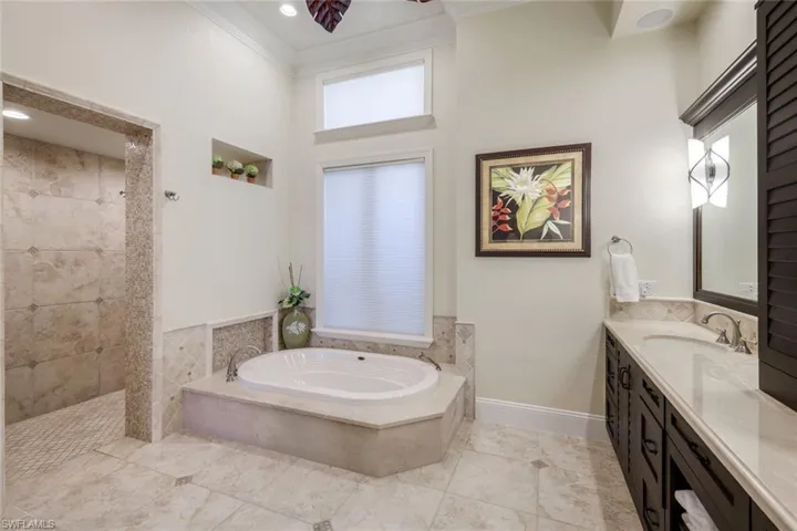 lovely shower area