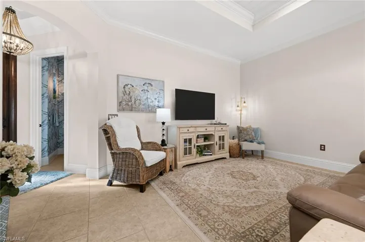 8000  Cordoba  PL, Naples, FL 34113