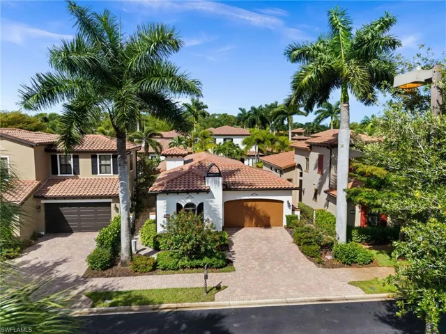 Tile roof - Paver drive