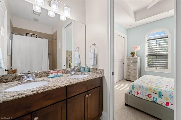 attached Jack n Jill bath