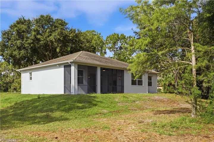 2645 12th Ave Se, Naples, Florida 34117
