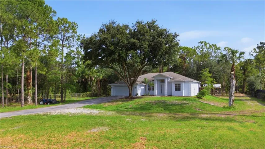 2645 12th Ave Se, Naples, Florida 34117