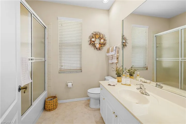 2nd bathroom