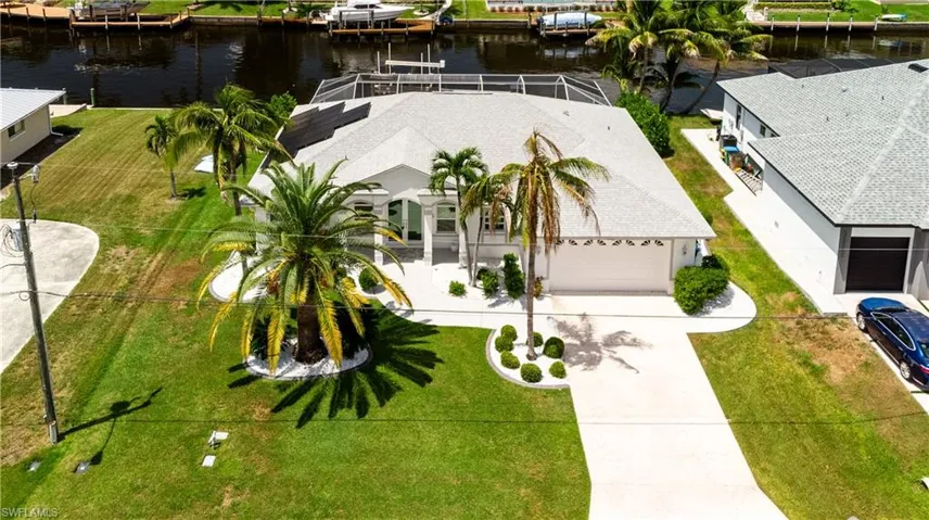1210 Se 21st Ave, Cape Coral, Florida 33990