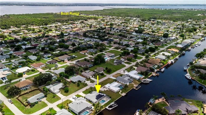 1210 Se 21st Ave, Cape Coral, Florida 33990