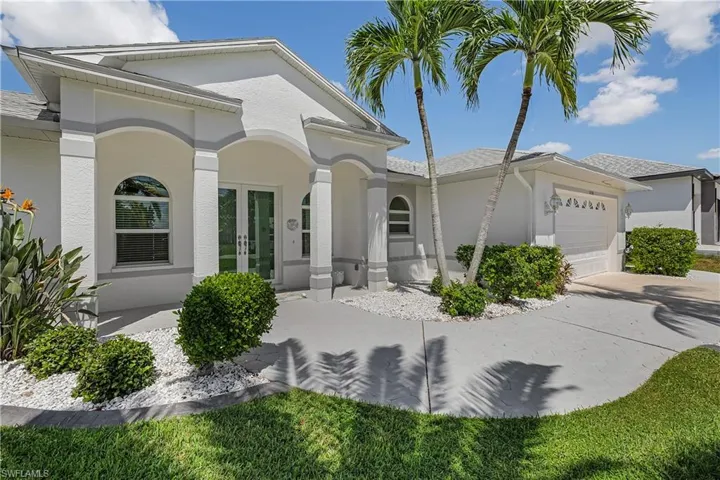 1210 Se 21st Ave, Cape Coral, Florida 33990