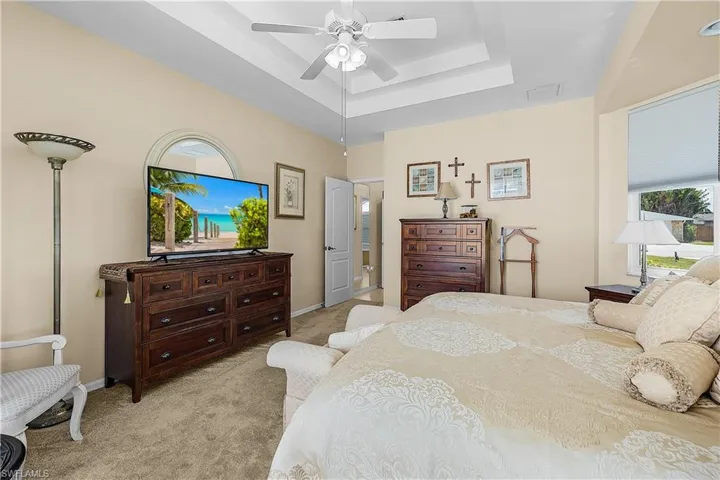 1210 Se 21st Ave, Cape Coral, Florida 33990
