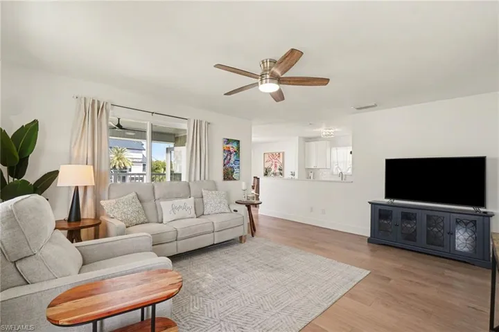 942 Prescott St, Fort Myers Beach, Florida 33931