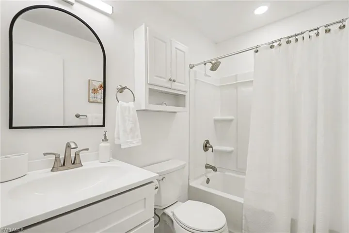 Bath for guests
