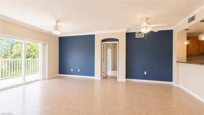 13100 Bella Casa Cir 235, Fort Myers, Florida 33966