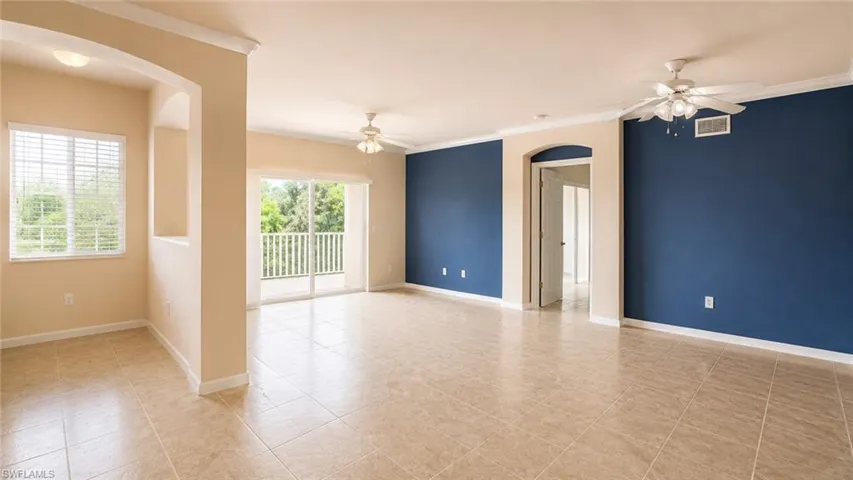 13100 Bella Casa Cir 235, Fort Myers, Florida 33966