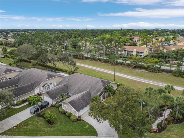 2037  Crown Pointe W BLVD, Naples, FL 34112