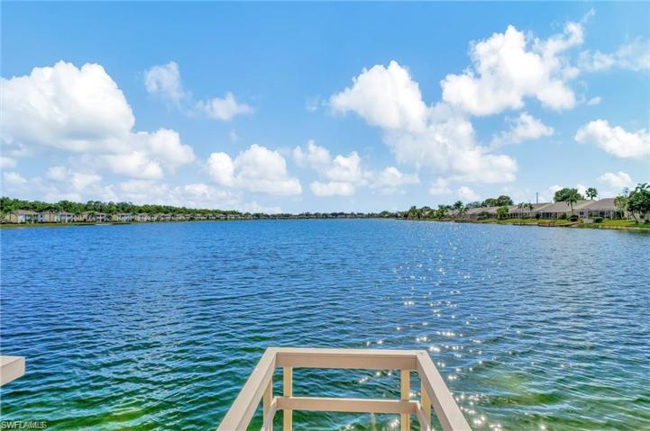 2037  Crown Pointe W BLVD, Naples, FL 34112