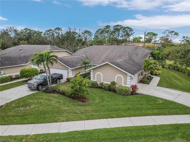 2037  Crown Pointe W BLVD, Naples, FL 34112