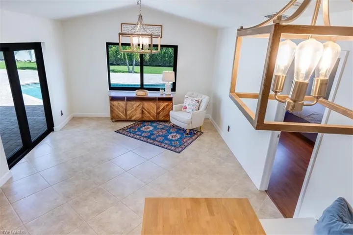 49  Willoughby  DR, Naples, FL 34110