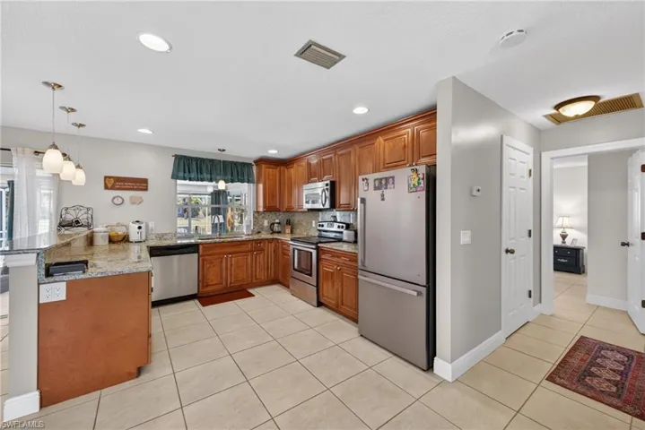1314 Shelby Pkwy, Cape Coral, Florida 33904