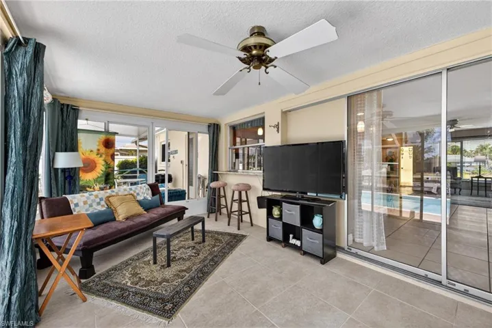 1314 Shelby Pkwy, Cape Coral, Florida 33904