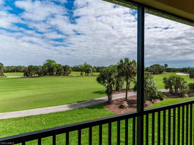 1286 Rialto Way # 202, Naples Fl 34114