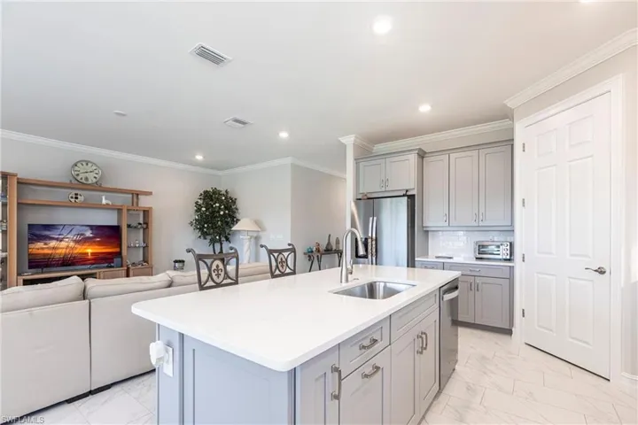 Quartz Counters ~Large Island ~42 in. Cabinets~ Stainless Appliances