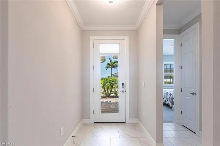 Fiyer~ Access to Guest Rooms # 1 /#2 and Guest Bath on the right
