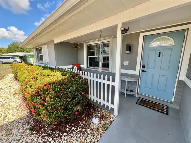 405 Parkside St, Lehigh Acres, Florida 33936