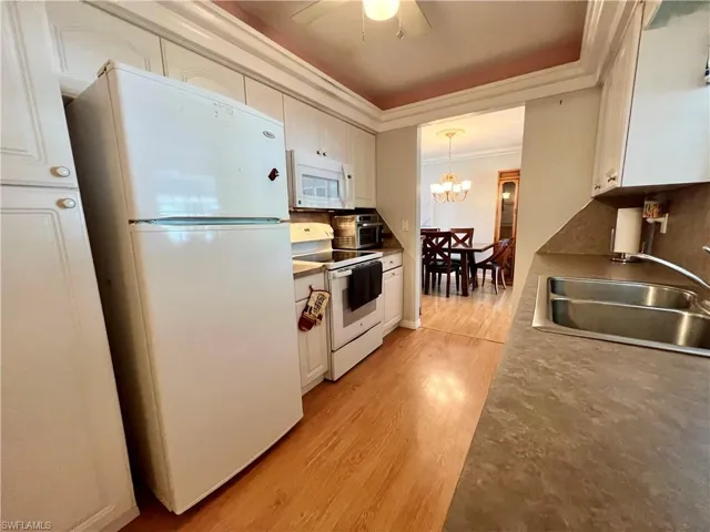 405 Parkside St, Lehigh Acres, Florida 33936
