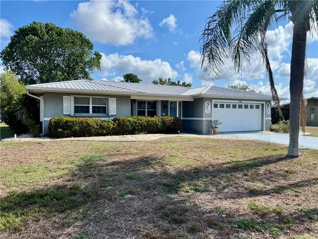 405 Parkside St, Lehigh Acres, Florida 33936