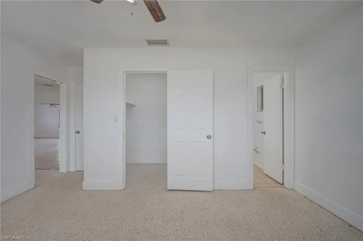 220 Punta Alta Ct, Lehigh Acres, Florida 33936