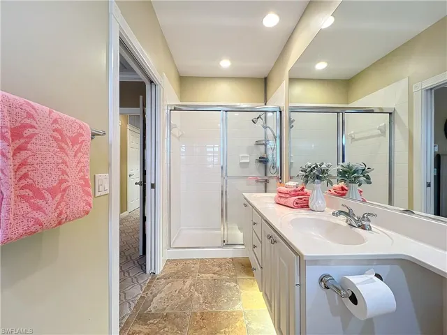 2nd floor suite