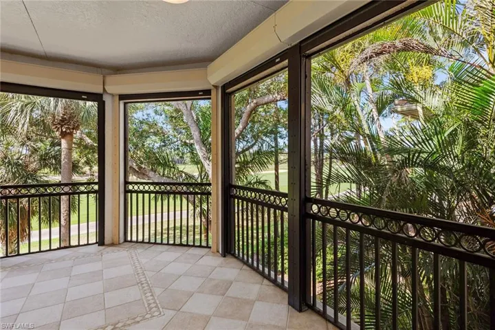 3950  Deer Crossing  CT, Naples, FL 34114