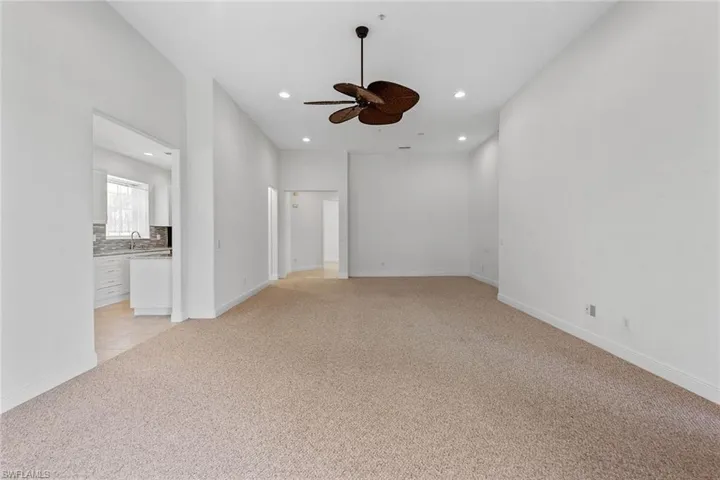 3950  Deer Crossing  CT, Naples, FL 34114