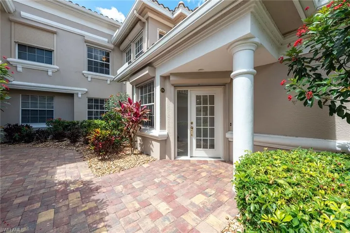 3950  Deer Crossing  CT, Naples, FL 34114