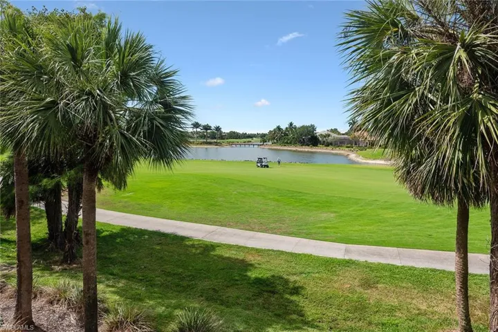 3950  Deer Crossing  CT, Naples, FL 34114
