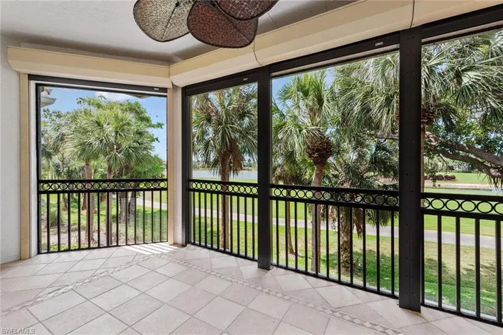 3950  Deer Crossing  CT, Naples, FL 34114