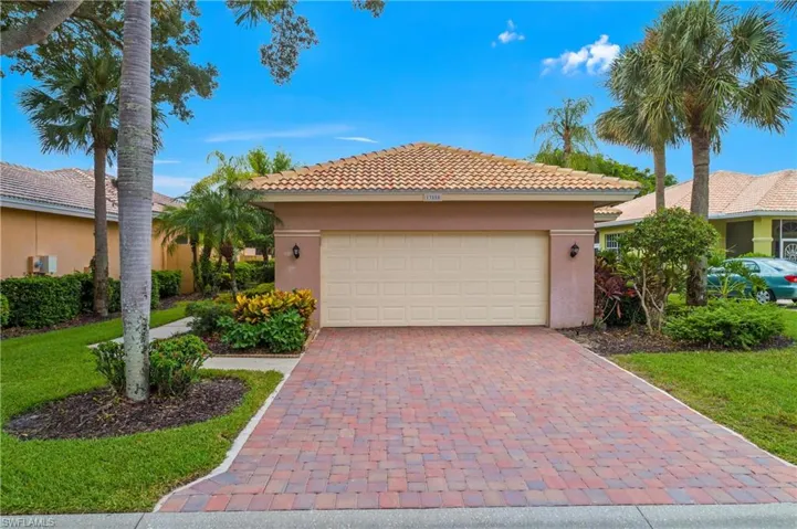 13550 Southampton Dr, Bonita Springs, Florida 34135