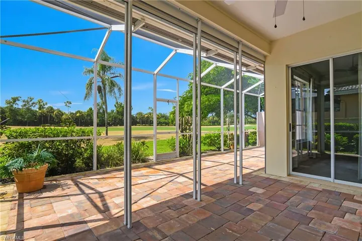 13550 Southampton Dr, Bonita Springs, Florida 34135