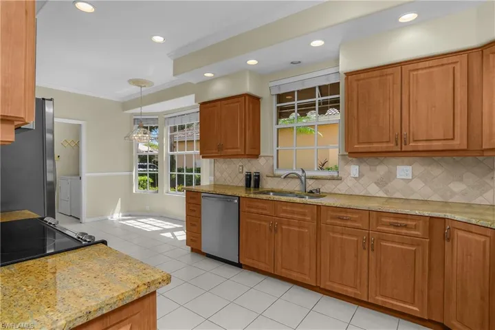 13550 Southampton Dr, Bonita Springs, Florida 34135