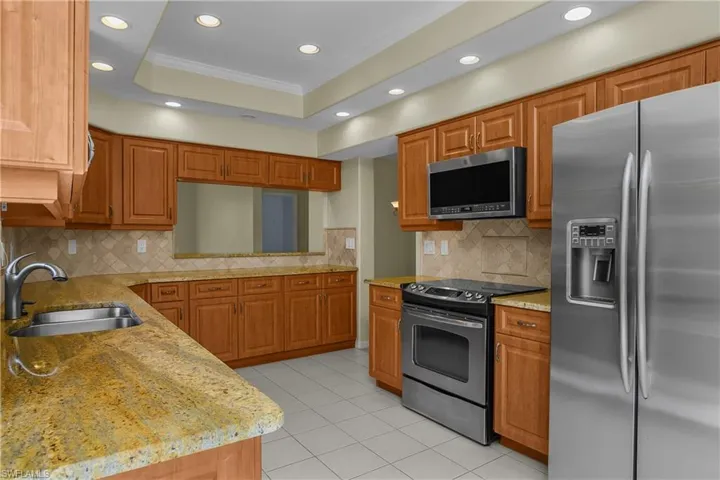 13550 Southampton Dr, Bonita Springs, Florida 34135