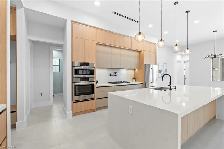 18432 Royal Hammock Blvd, Naples, Florida 34114