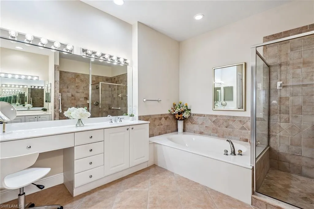 9106 Cascada WAY, Naples, FL 34114,224077547