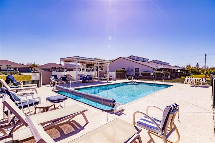 3907 SW 9th  AVE, Cape Coral, FL 33914