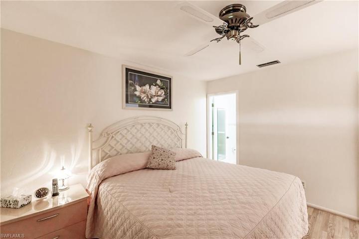 3907 SW 9th  AVE, Cape Coral, FL 33914