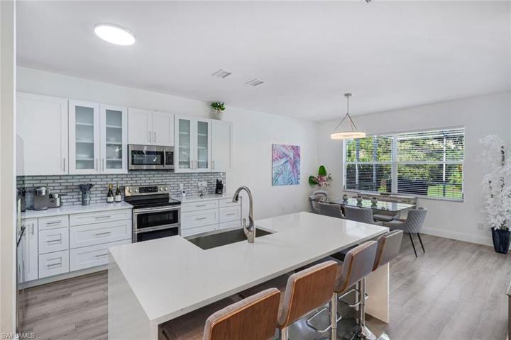 Fully Updated Kitchen