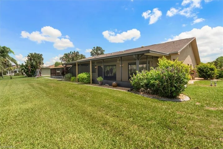 20014 Lake Vista Cir, Lehigh Acres, Florida 33936