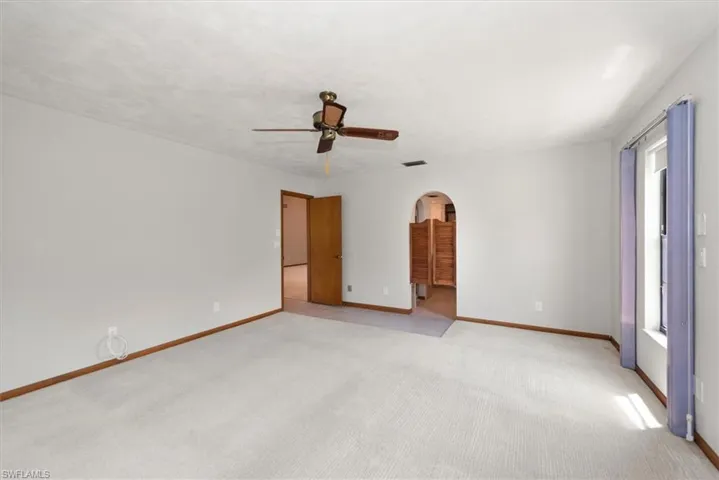20014 Lake Vista Cir, Lehigh Acres, Florida 33936