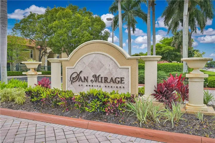 8920 Colonnades Ct E 514, Bonita Springs, Florida 34135