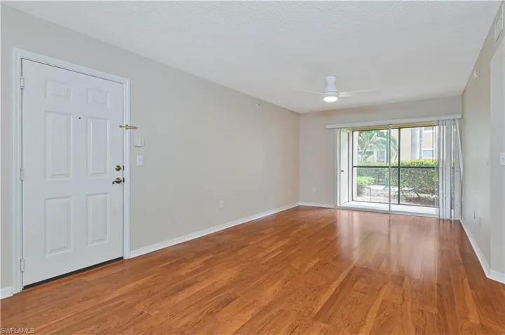 8920 Colonnades Ct E 514, Bonita Springs, Florida 34135