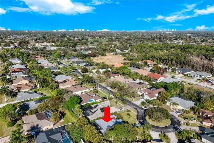 Perfect and Private cut-de-sac location