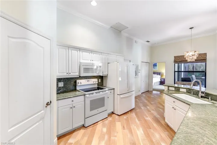 An abundance of space with Kitchen cabinets and walk-in pantry