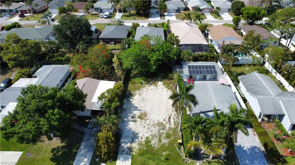 769 95th AVE, Naples, FL 34108,225061838